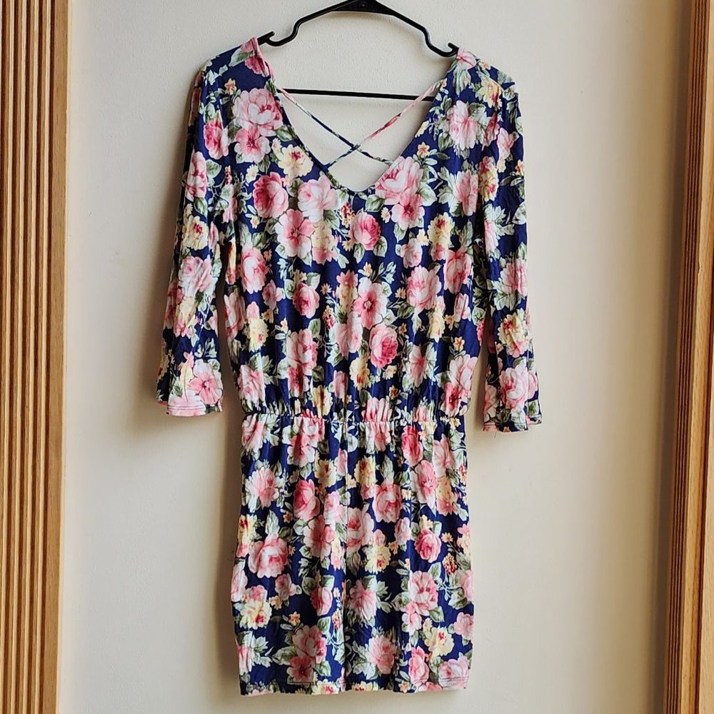 Gilli Floral Culotte Dress Size Large - Picture 1 of 16